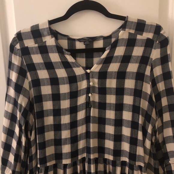 AE Gingham Blouse - Picture 3 of 7